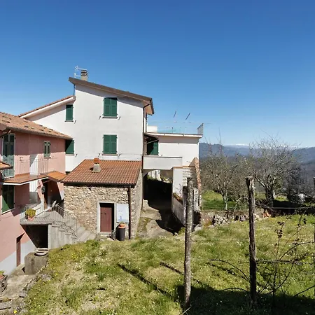 La Fortezza Apartment *