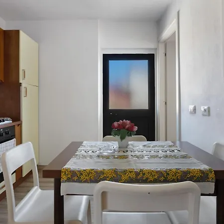 Apartment La Fortezza Beverino